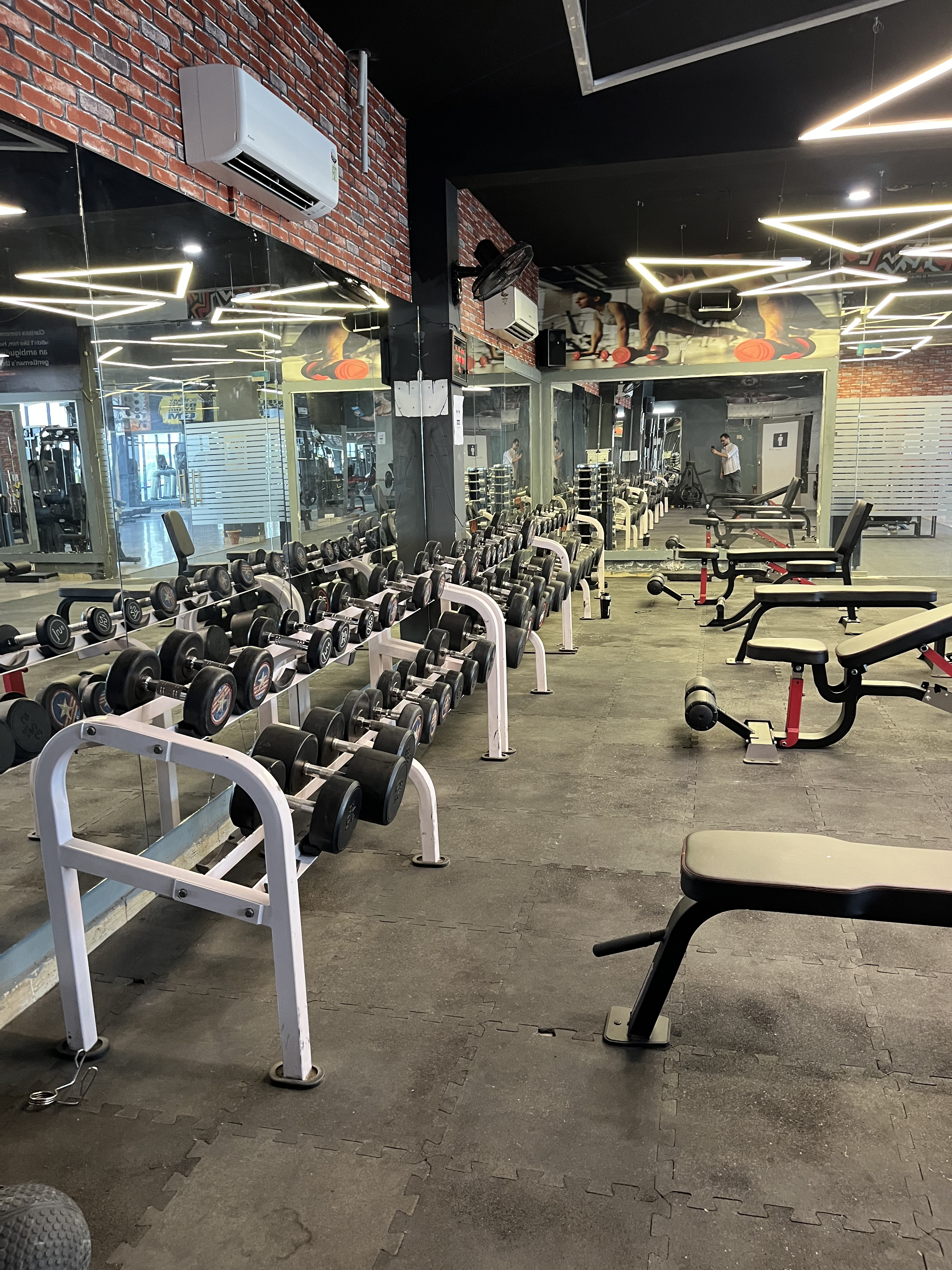 Gym Interior Performance Lab